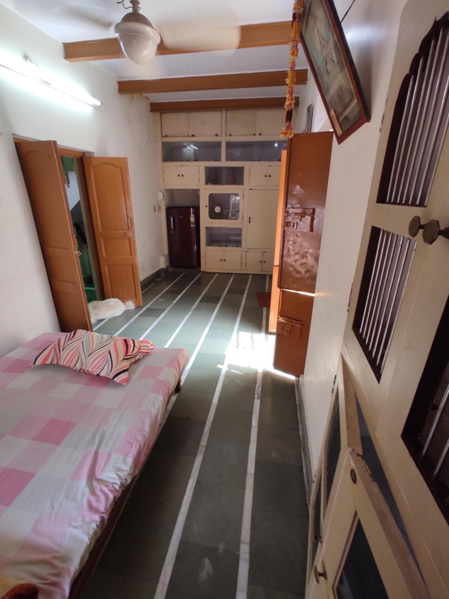 Heritage Homestay@Old City Near Ganges Варанасі Номер фото